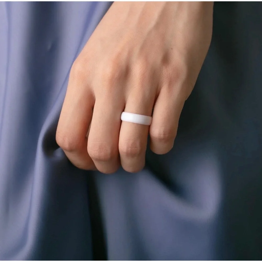 Enzo Limited Edition Thunder White Silicone Ring Sure Fit Wedding Band Size 6